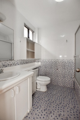 Casa en alquiler en Urb. Camino del Río, Vía Samborondón km3 GeoBienes - Casa en alquiler en Urb. Camino del Río, Vía Samborondón km3 - Plusvalia Guayaquil Casas de venta y alquiler Inmobiliaria Ecuador