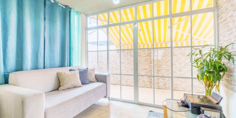 Casa en venta en Urb. Casa Laguna, etapa Paradisa GeoBienes - Casa en venta en Urb. Casa Laguna, Etapa Paradisa - Plusvalia Guayaquil Casas de venta y alquiler Inmobiliaria Ecuador