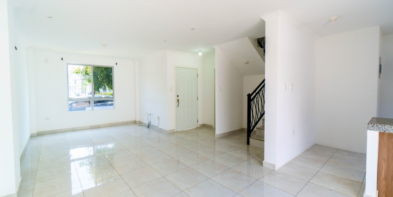 Casa en alquiler en Urbanización Casa Laguna, vía La Aurora. GeoBienes - Casa en alquiler en Urbanización Casa Laguna, vía La Aurora. - Plusvalia Guayaquil Casas de venta y alquiler Inmobiliaria Ecuador