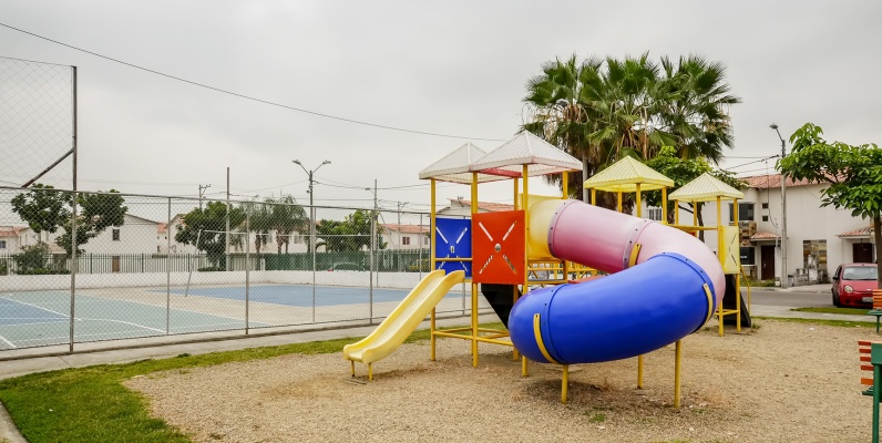 Casa en alquiler en Urbanización Málaga II sector Vía Salitre GeoBienes - Casa en alquiler en Urbanización Málaga II sector Vía Salitre - Plusvalia Guayaquil Casas de venta y alquiler Inmobiliaria Ecuador