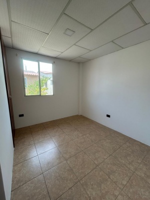 GeoBienes - Casa en alquiler en urbanización Metropolis, Etapa C, Guayaquil - Plusvalia Guayaquil Casas de venta y alquiler Inmobiliaria Ecuador