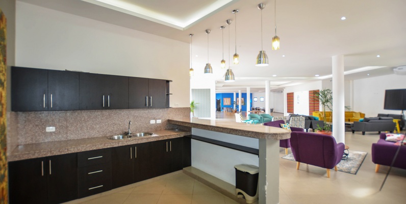 Casa en alquiler en Urbanización Napoli sector Vía a Samborondón GeoBienes - Casa en alquiler en Urbanización Napoli sector Vía a Samborondón - Plusvalia Guayaquil Casas de venta y alquiler Inmobiliaria Ecuador