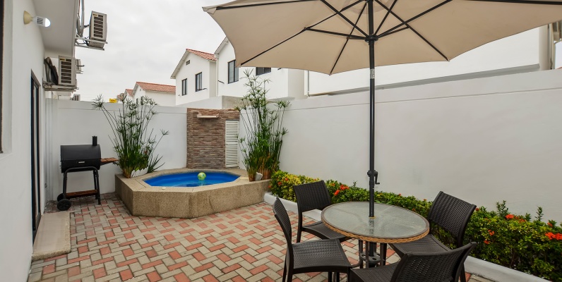 Casa en alquiler en Urbanización Napoli sector Vía a Samborondón GeoBienes - Casa en alquiler en Urbanización Napoli sector Vía a Samborondón - Plusvalia Guayaquil Casas de venta y alquiler Inmobiliaria Ecuador