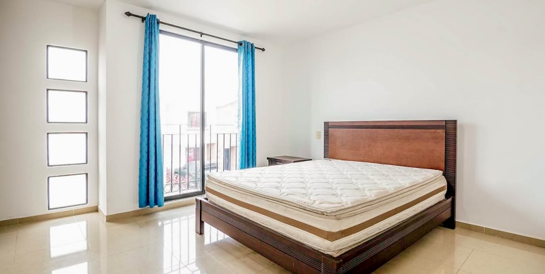 Casa en alquiler en Urbanización Napoli vía a Samborondón GeoBienes - Casa en alquiler en Urbanización Napoli vía a Samborondón - Plusvalia Guayaquil Casas de venta y alquiler Inmobiliaria Ecuador