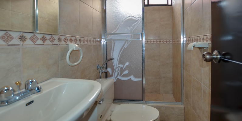 Casa en alquiler en urbanización Portal al Sol sector Vía a la Costa GeoBienes - Casa en alquiler en urbanización Portal al Sol sector Vía a la Costa - Plusvalia Guayaquil Casas de venta y alquiler Inmobiliaria Ecuador