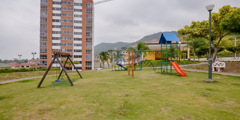Casa en alquiler en urbanización Portal al Sol sector Vía a la Costa GeoBienes - Casa en alquiler en urbanización Portal al Sol sector Vía a la Costa - Plusvalia Guayaquil Casas de venta y alquiler Inmobiliaria Ecuador