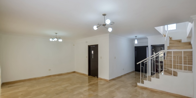Casa en alquiler en urbanización Portal al Sol sector Vía a la Costa GeoBienes - Casa en alquiler en urbanización Portal al Sol sector Vía a la Costa - Plusvalia Guayaquil Casas de venta y alquiler Inmobiliaria Ecuador