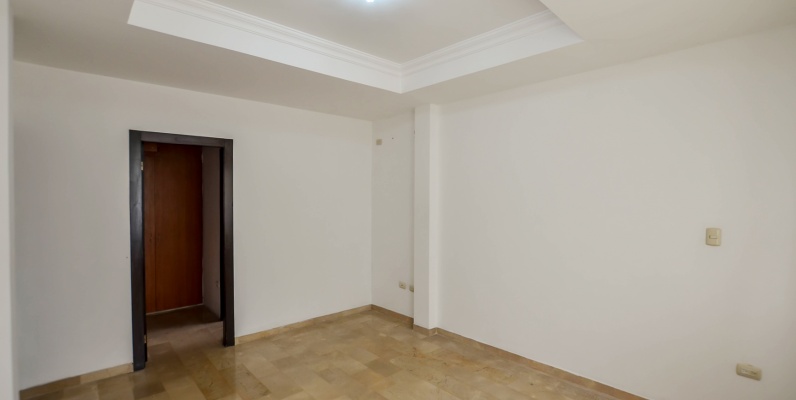 Casa en alquiler en urbanización Portal al Sol sector Vía a la Costa GeoBienes - Casa en alquiler en urbanización Portal al Sol sector Vía a la Costa - Plusvalia Guayaquil Casas de venta y alquiler Inmobiliaria Ecuador
