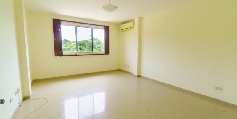Casa en alquiler en Urbanización Portal al Sol, Vía a la Costa GeoBienes - Casa en alquiler en Urbanización Portal al Sol, Vía a la Costa - Plusvalia Guayaquil Casas de venta y alquiler Inmobiliaria Ecuador