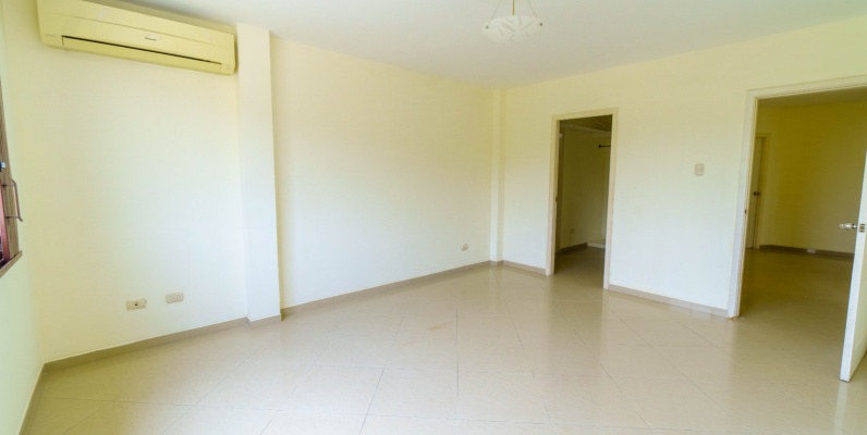 Casa en alquiler en Urbanización Portal al Sol, Vía a la Costa GeoBienes - Casa en alquiler en Urbanización Portal al Sol, Vía a la Costa - Plusvalia Guayaquil Casas de venta y alquiler Inmobiliaria Ecuador