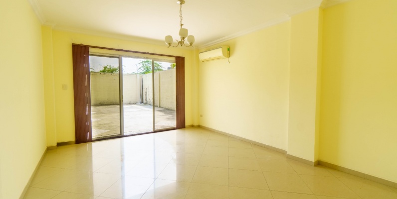 Casa en alquiler en Urbanización Portal al Sol, Vía a la Costa GeoBienes - Casa en alquiler en Urbanización Portal al Sol, Vía a la Costa - Plusvalia Guayaquil Casas de venta y alquiler Inmobiliaria Ecuador