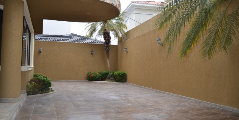 Casa en alquiler en urbanización Puerto Azul Via a la costa GeoBienes - Casa en alquiler en urbanización Puerto Azul Via a la costa - Plusvalia Guayaquil Casas de venta y alquiler Inmobiliaria Ecuador