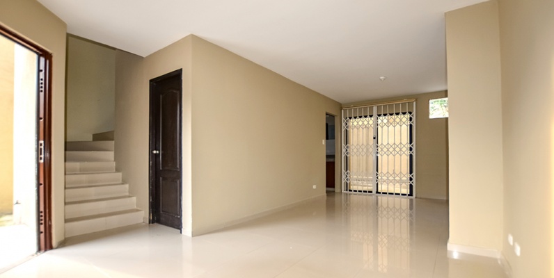 Casa en Alquiler en Urbanización San Antonio sector Vía Salitre GeoBienes - Casa en Alquiler en Urbanización San Antonio sector Vía Salitre - Plusvalia Guayaquil Casas de venta y alquiler Inmobiliaria Ecuador