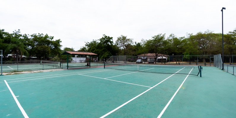 Casa en alquiler en Urbanización Terranostra, Vía a la Costa GeoBienes - Casa en alquiler en Urbanización Terranostra, Vía a la Costa - Plusvalia Guayaquil Casas de venta y alquiler Inmobiliaria Ecuador