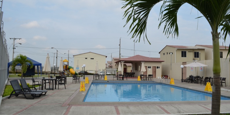 Casa en Alquiler Metrópolis II Autopista Terminal Terrestre Pascuales GeoBienes - Casa en Alquiler Metrópolis II Autopista Terminal Terrestre Pascuales - Plusvalia Guayaquil Casas de venta y alquiler Inmobiliaria Ecuador