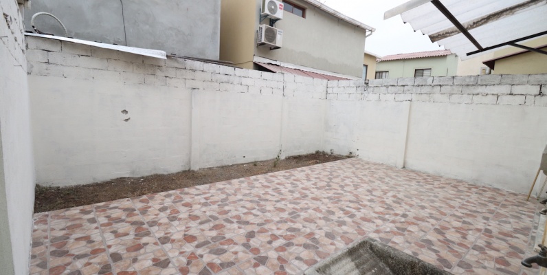 Casa en alquiler ubicada en la Urbanización La Rioja, Etapa Almeria GeoBienes - Casa en alquiler ubicada en la Urbanización La Rioja, Etapa Almeria - Plusvalia Guayaquil Casas de venta y alquiler Inmobiliaria Ecuador
