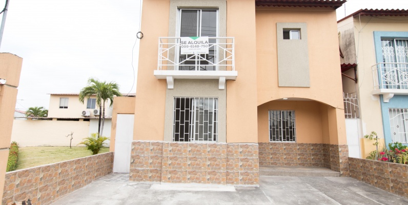 GeoBienes - Casa en alquiler ubicada en la Urbanización Metropolis II - Plusvalia Guayaquil Casas de venta y alquiler Inmobiliaria Ecuador