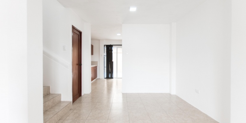 GeoBienes - Casa en alquiler ubicada en la Urbanización Metropolis II - Plusvalia Guayaquil Casas de venta y alquiler Inmobiliaria Ecuador