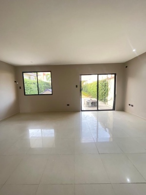 Casa en alquiler ubicada en la Urbanización Portofino, Vía a la Costa GeoBienes - Casa en alquiler ubicada en la Urbanización Portofino, Vía a la Costa - Plusvalia Guayaquil Casas de venta y alquiler Inmobiliaria Ecuador