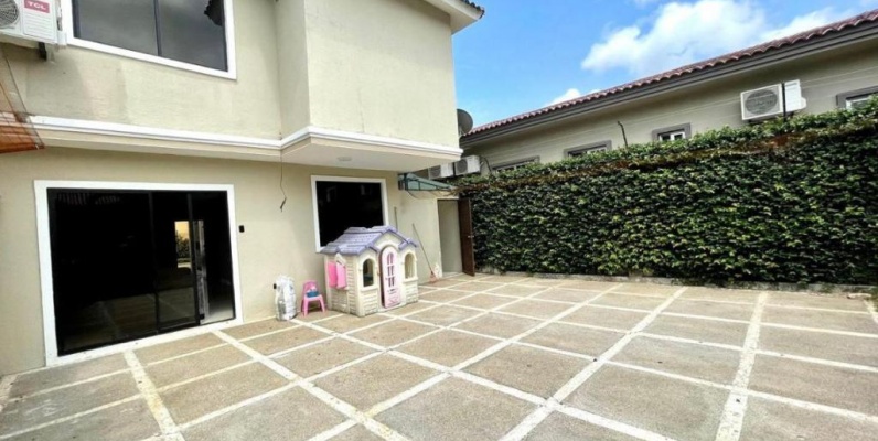 Casa en alquiler ubicada en la Urbanización Portofino, Vía a la Costa GeoBienes - Casa en alquiler ubicada en la Urbanización Portofino, Vía a la Costa - Plusvalia Guayaquil Casas de venta y alquiler Inmobiliaria Ecuador