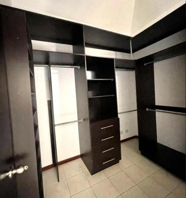 Casa en alquiler ubicada en la Urbanización Portofino, Vía a la Costa GeoBienes - Casa en alquiler ubicada en la Urbanización Portofino, Vía a la Costa - Plusvalia Guayaquil Casas de venta y alquiler Inmobiliaria Ecuador