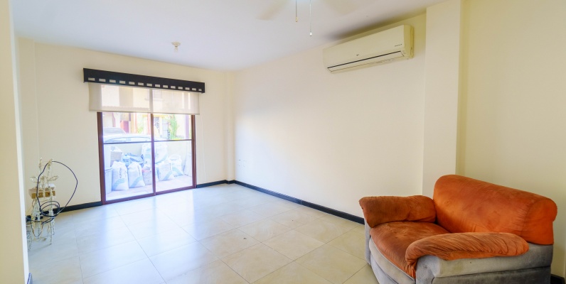 Casa en alquiler ubicada en Urb. La Rioja, La Aurora GeoBienes - Casa en alquiler ubicada en Urb. La Rioja, La Aurora - Plusvalia Guayaquil Casas de venta y alquiler Inmobiliaria Ecuador