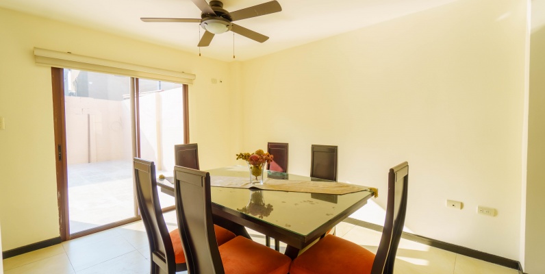 Casa en alquiler ubicada en Urb. La Rioja, La Aurora GeoBienes - Casa en alquiler ubicada en Urb. La Rioja, La Aurora - Plusvalia Guayaquil Casas de venta y alquiler Inmobiliaria Ecuador