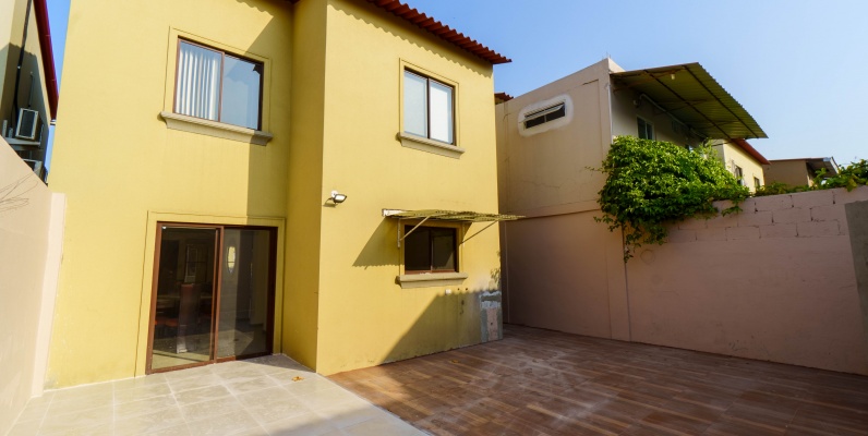 Casa en alquiler ubicada en Urb. La Rioja, La Aurora GeoBienes - Casa en alquiler ubicada en Urb. La Rioja, La Aurora - Plusvalia Guayaquil Casas de venta y alquiler Inmobiliaria Ecuador
