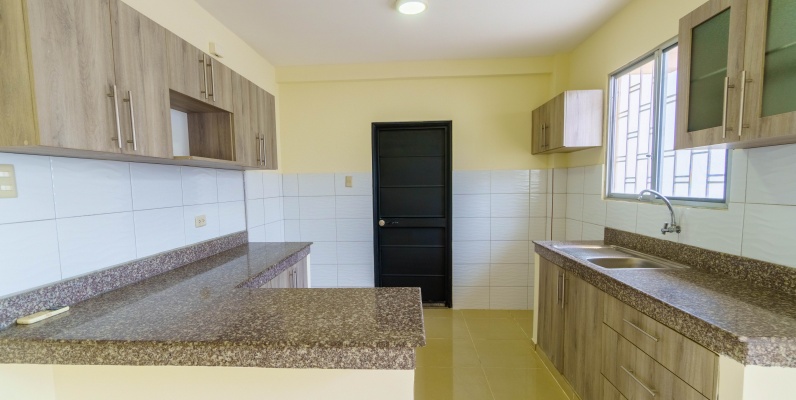 Casa en alquiler ubicada en Urb. Villa Italia, Etapa Génova GeoBienes - Casa en alquiler ubicada en Urb. Villa Italia, Etapa Génova - Plusvalia Guayaquil Casas de venta y alquiler Inmobiliaria Ecuador