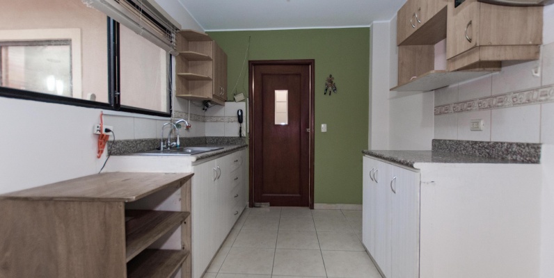 Casa en alquiler ubicada en urbanización Plaza Madeira via Aurora, Samborondón GeoBienes - Casa en alquiler ubicada en Urbanización Plaza Madeira Via Aurora, Samborondón - Plusvalia Guayaquil Casas de venta y alquiler Inmobiliaria Ecuador