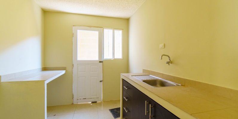 GeoBienes - Casa en alquiler ubicada en Villas del Rey Etapa Felipe, Vía Daule - Plusvalia Guayaquil Casas de venta y alquiler Inmobiliaria Ecuador