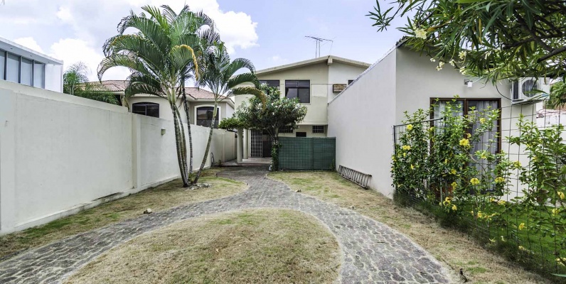 Casa en alquiler Urb. Laguna Club, Vía a la Costa GeoBienes - Casa en alquiler en Urbanización Laguna Club Vía a la Costa - Plusvalia Guayaquil Casas de venta y alquiler Inmobiliaria Ecuador
