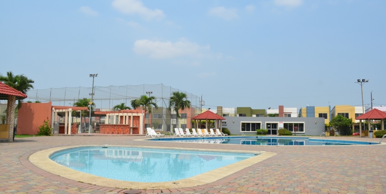 Casa en Alquiler urbanización Cataluña vía Salitre - Samborondon GeoBienes - Casa en Alquiler urbanización Cataluña vía Salitre - Samborondon - Plusvalia Guayaquil Casas de venta y alquiler Inmobiliaria Ecuador