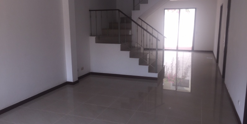 Casa en Alquiler urbanización Ciudad Celeste etapa La Marina GeoBienes - Casa en Alquiler urbanización Ciudad Celeste etapa La Marina - Plusvalia Guayaquil Casas de venta y alquiler Inmobiliaria Ecuador