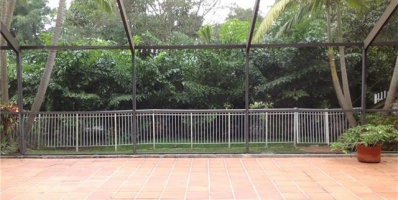 Casa en DORAL DUNES, MIAMI GeoBienes - Casa en DORAL DUNES, MIAMI - Plusvalia Guayaquil Casas de venta y alquiler Inmobiliaria Ecuador