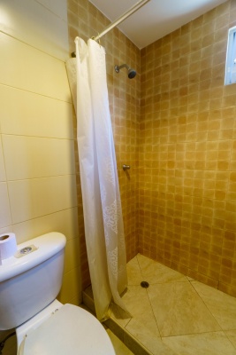 Casa en venta, Casa Laguna, etapa Paradisa, AURORA, Av. Febres Cordero GeoBienes - Casa en venta, Casa Laguna, etapa Paradisa, AURORA, Av. Febres Cordero - Plusvalia Guayaquil Casas de venta y alquiler Inmobiliaria Ecuador