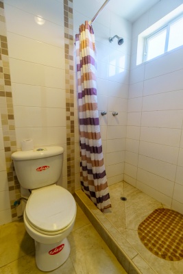 Casa en venta, Casa Laguna, etapa Paradisa, AURORA, Av. Febres Cordero GeoBienes - Casa en venta, Casa Laguna, etapa Paradisa, AURORA, Av. Febres Cordero - Plusvalia Guayaquil Casas de venta y alquiler Inmobiliaria Ecuador