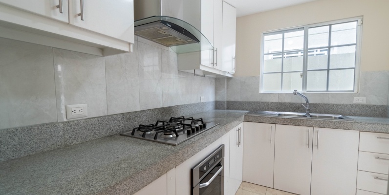 Casa en venta, Casa Laguna, etapa Paradisa, AURORA, Av. Febres Cordero GeoBienes - Casa en venta, Casa Laguna, etapa Paradisa, AURORA, Av. Febres Cordero - Plusvalia Guayaquil Casas de venta y alquiler Inmobiliaria Ecuador