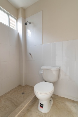Casa en venta, Casa Laguna, etapa Paradisa, AURORA, Av. Febres Cordero GeoBienes - Casa en venta, Casa Laguna, etapa Paradisa, AURORA, Av. Febres Cordero - Plusvalia Guayaquil Casas de venta y alquiler Inmobiliaria Ecuador