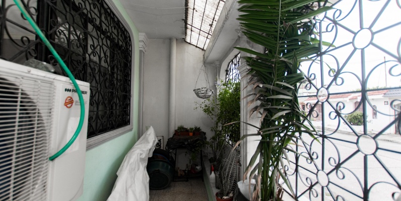 Casa en venta de 3 pisos y 3 departamentos ubicada en Guayacanes. GeoBienes - Casa en venta de 3 pisos y 3 departamentos ubicada en Guayacanes. - Plusvalia Guayaquil Casas de venta y alquiler Inmobiliaria Ecuador