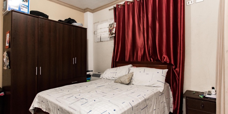 Casa en venta de 3 pisos y 3 departamentos ubicada en Guayacanes. GeoBienes - Casa en venta de 3 pisos y 3 departamentos ubicada en Guayacanes. - Plusvalia Guayaquil Casas de venta y alquiler Inmobiliaria Ecuador