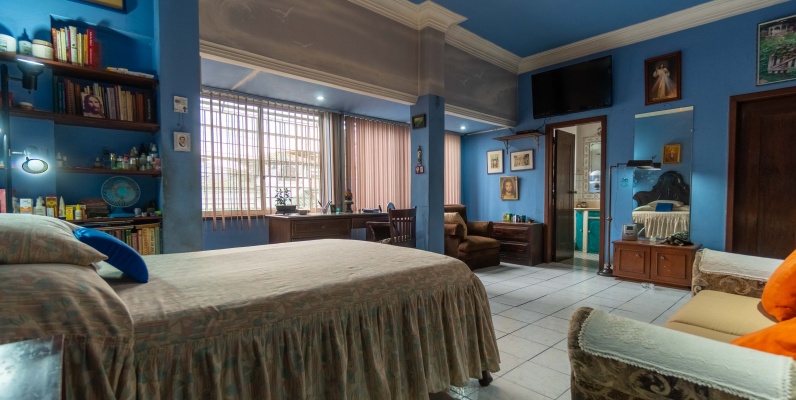 Casa en venta en Carchi entre Velez y Hurtado, Centro de Guayaquil GeoBienes - Casa en venta en Carchi entre Velez y Hurtado, Centro de Guayaquil - Plusvalia Guayaquil Casas de venta y alquiler Inmobiliaria Ecuador