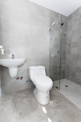 GeoBienes - Casa en venta en Casa Laguna, Samborondón - Plusvalia Guayaquil Casas de venta y alquiler Inmobiliaria Ecuador
