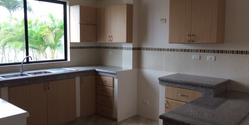 Casa en Venta en Ciudad Celeste, Etapa La Marina - Samborondon GeoBienes - Casa en Venta en Ciudad Celeste, Etapa La Marina - Samborondon - Plusvalia Guayaquil Casas de venta y alquiler Inmobiliaria Ecuador
