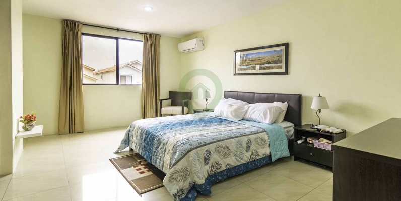Casa en venta en Ciudad Celeste vía a Samborondón GeoBienes - Casa en venta en Ciudad Celeste vía a Samborondón - Plusvalia Guayaquil Casas de venta y alquiler Inmobiliaria Ecuador
