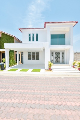 GeoBienes - Casa en venta en Ciudad Celeste, Vía Samborondón - Plusvalia Guayaquil Casas de venta y alquiler Inmobiliaria Ecuador