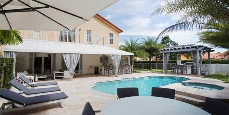 Doral Park-MIAMI GeoBienes - Casa en venta en Doral Park - Miami Florida - Plusvalia Guayaquil Casas de venta y alquiler Inmobiliaria Ecuador
