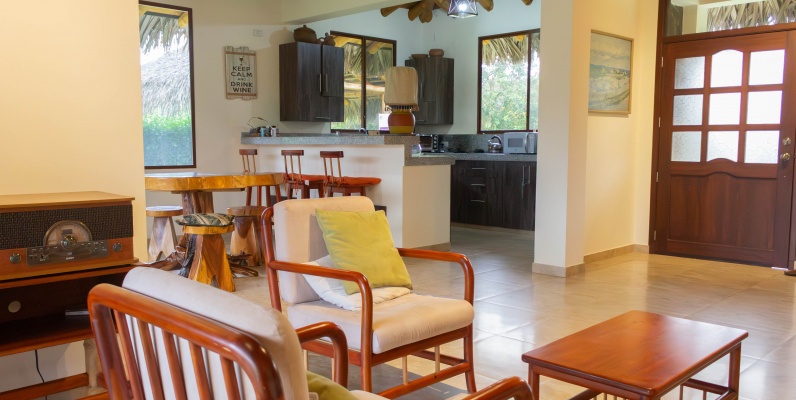 GeoBienes - Casa en venta en hacienda Olonche, Olon, Ruta del Spondylus - Plusvalia Guayaquil Casas de venta y alquiler Inmobiliaria Ecuador