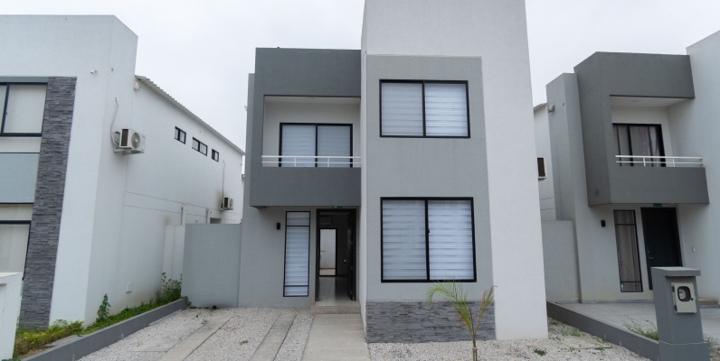 GeoBienes - Casa en venta en La Joya etapa Aquamarina, vía Daule - Plusvalia Guayaquil Casas de venta y alquiler Inmobiliaria Ecuador