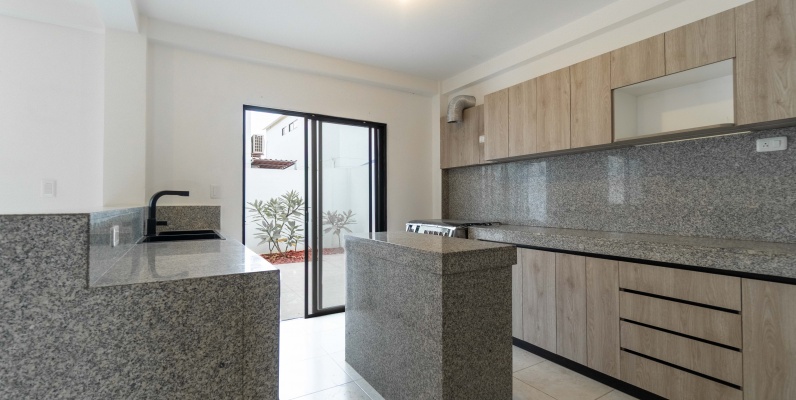 GeoBienes - Casa en venta en La Joya etapa Aquamarina, vía Daule - Plusvalia Guayaquil Casas de venta y alquiler Inmobiliaria Ecuador